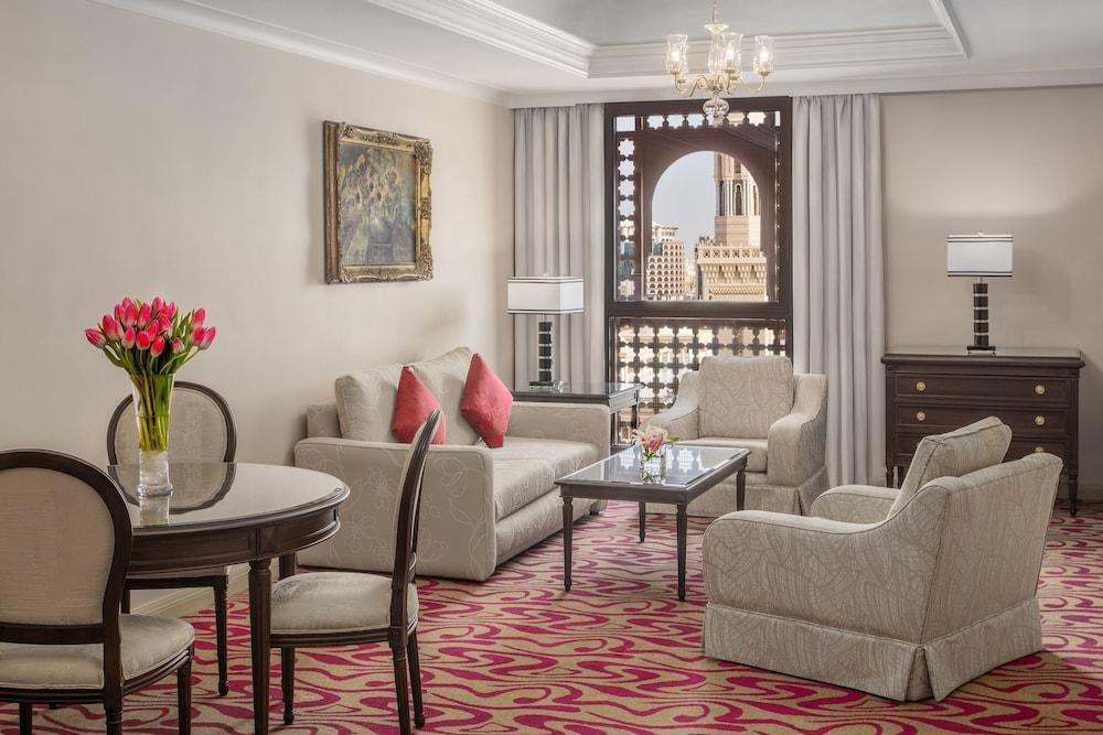Intercontinental Dar Al Iman Madinah By Ihg Hotel Medina Exterior foto Suite at the Four Seasons Hotel, Mecca